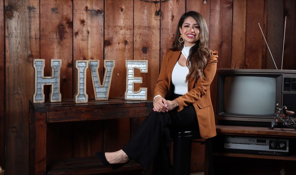 ERIKA ROBLES KELLER WILLIAMS REALTY Updated September 2024 106 E