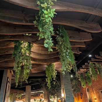 Dusk Lounge - Mediterranean Near Me - Indianapolis, Indiana