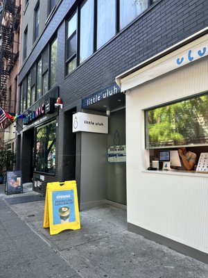 little uluh (Manhattan) by null