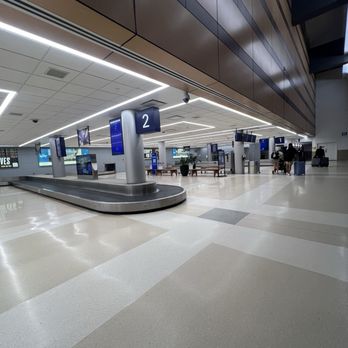 ALBANY INTERNATIONAL AIRPORT - Updated February 2026 - 358 Photos & 302