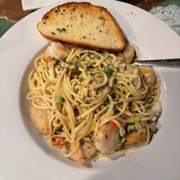 Shrimp and scallop scampi Shrimp and scallop scampi