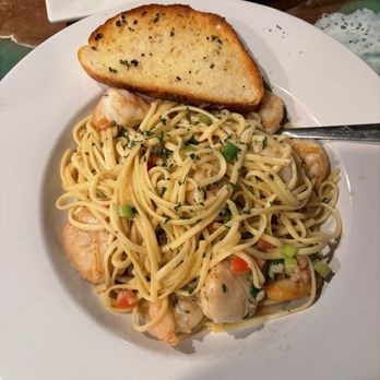 Michael's Seafood Restaurant - Shrimp and scallop scampi - Seafood Near Me - Carolina Beach, North Carolina Michael's Seafood Restaurant - Shrimp and scallop scampi - Seafood Near Me - Carolina Beach, North Carolina