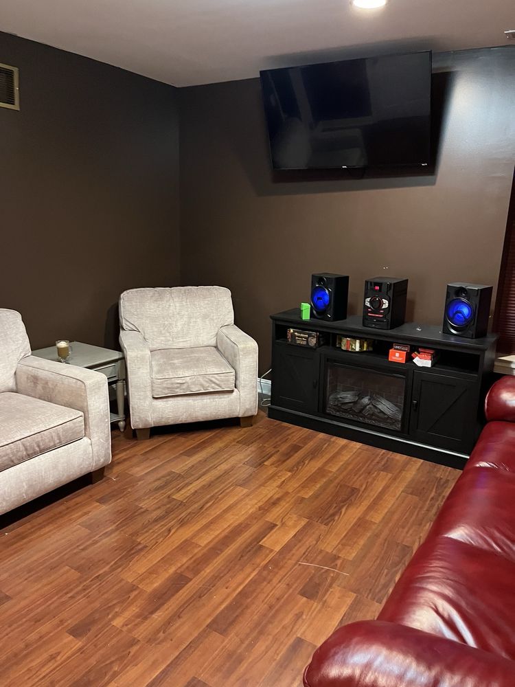 Bonded Bar & Lounge Logo