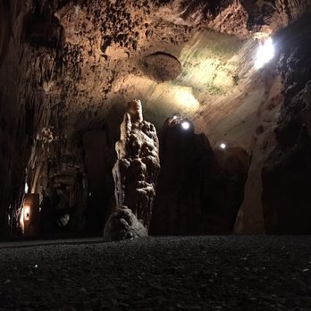 Grand Caverns - Historical Tours Near Me - Grottoes, Virginia