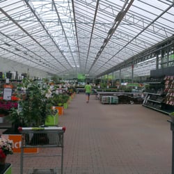 Tuincentrum Koen - Best groot....en overzichtelijk. Its big and you can find very much...