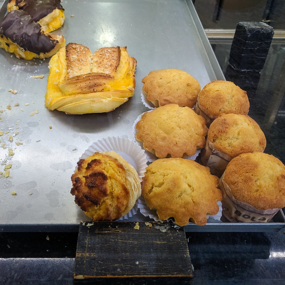 Confeitaria Chicana - Bakeries Near Me - Porto, 13