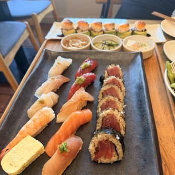 Akami Sushi - sushi deluxe - Sushi Bars Near Me - Arcadia, California