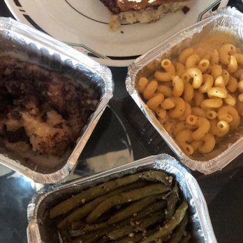 Roost Chicken & Biscuits - Spicy Chicken Sandwich on Biscuit with Cheddar Cheese, Chocolate Chip Bread Pudding, Mac & Cheese, and Green Beans - Southern Near Me - Chicago, Illinois