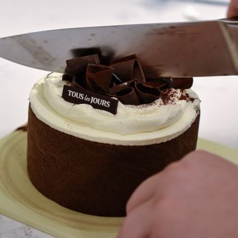 Tous Les Jours - Bakeries Near Me - Bellevue, Washington