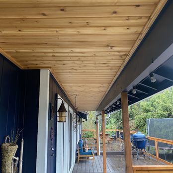 American Mastercraft - the porch of a home - Flooring Near Me - Vancouver, Washington American Mastercraft - the porch of a home - Flooring Near Me - Vancouver, Washington