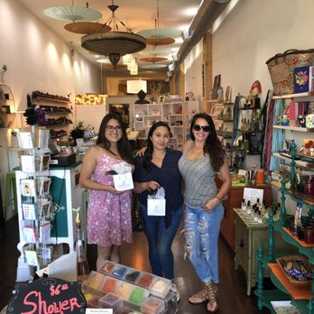 Phoebe Peacock - Such a cute store - Perfume Near Me - Burbank, California Phoebe Peacock - Such a cute store - Perfume Near Me - Burbank, California