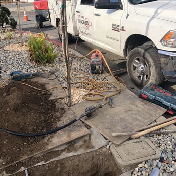 Pipe-Thru Trenchless Plumbing - In the process of setting up the Pneumatic mole for trench less setup - Plumbing Near Me - San Jose, California Pipe-Thru Trenchless Plumbing - In the process of setting up the Pneumatic mole for trench less setup - Plumbing Near Me - San Jose, California