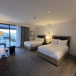 Montauk Yacht Club - Two double bed room