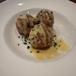 Rosso Pizzeria & Wine Bar - Arancini Happy Hour portion