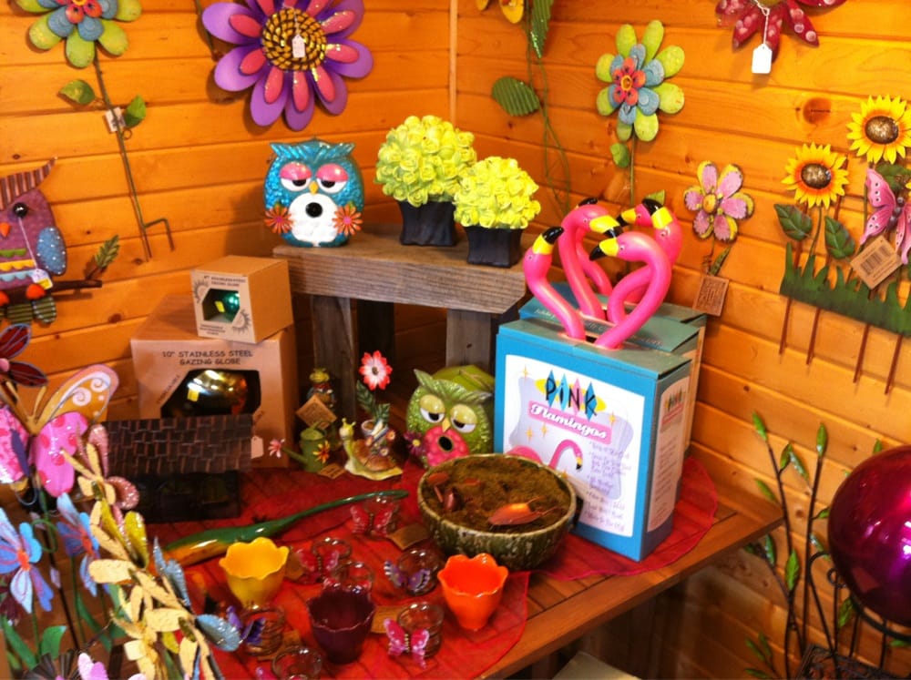 KELLY’S FLOWER SHOP Updated August 2024 13 Photos 909 N Sumner