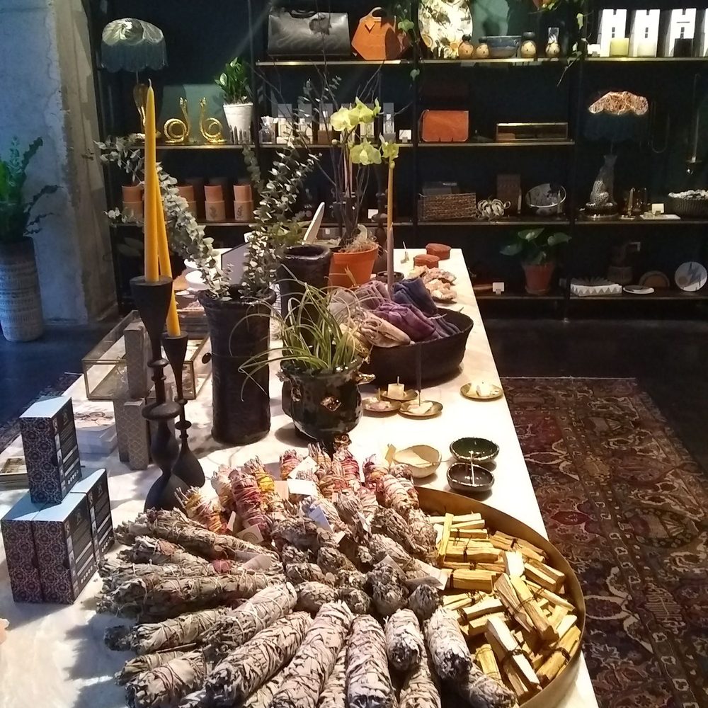 Asrai Garden - Florists Near Me - Chicago, Illinois Asrai Garden - Florists Near Me - Chicago, Illinois