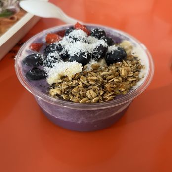 The Sunrise Shack - Ube Bowl - Juice Bars & Smoothies Near Me - Honolulu, Hawaii The Sunrise Shack - Ube Bowl - Juice Bars & Smoothies Near Me - Honolulu, Hawaii