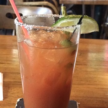 Putter's Bar & Grill - Bloody Mary was great!! - American Near Me - Portland, Oregon