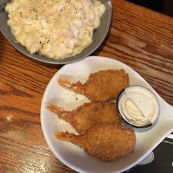 Three Sisters Tavern & Grill