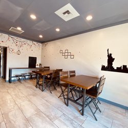 L & P Bakery Cafe