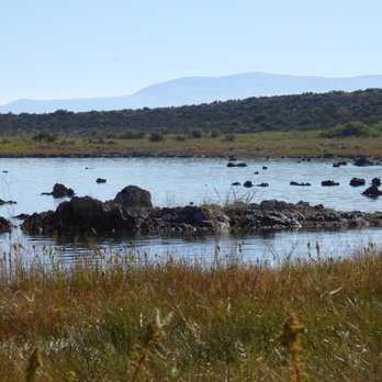 Mono Lake Tufa State Reserve - Lakes Near Me - Lee Vining, California Mono Lake Tufa State Reserve - Lakes Near Me - Lee Vining, California