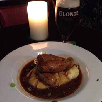 Trinity Bar and Venue - Dublin's Beat Bangers & Mash - pretty good with some Irish beer and reasonably priced (11.5 euro) - Sports Bars Near Me - Dublin, D Trinity Bar and Venue - Dublin's Beat Bangers & Mash - pretty good with some Irish beer and reasonably priced (11.5 euro) - Sports Bars Near Me - Dublin, D