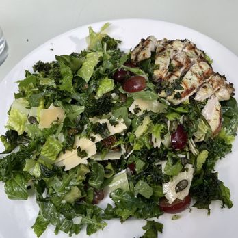 Beatrix - Streeterville - Crispy Kale Salad - New American Near Me - Chicago, Illinois Beatrix - Streeterville - Crispy Kale Salad - New American Near Me - Chicago, Illinois