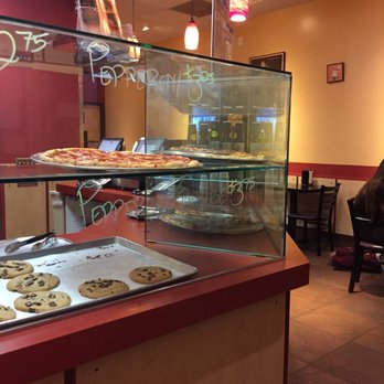 Vinny's Pizza - Not bad! A little dry though.. - Pizza Near Me - El Segundo, California