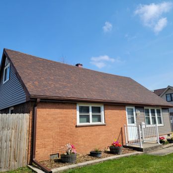 Maksym Construction - Roofing Near Me - Beecher, Illinois