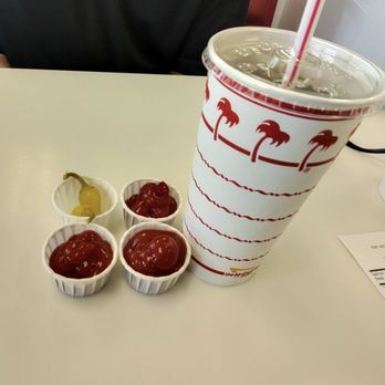 In-N-Out Burger - Burgers Near Me - Lathrop, California