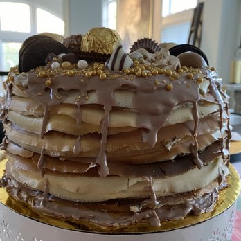 Crepe Bite - 40 layers of crepes with Oreo cream in between! - Custom Cakes Near Me