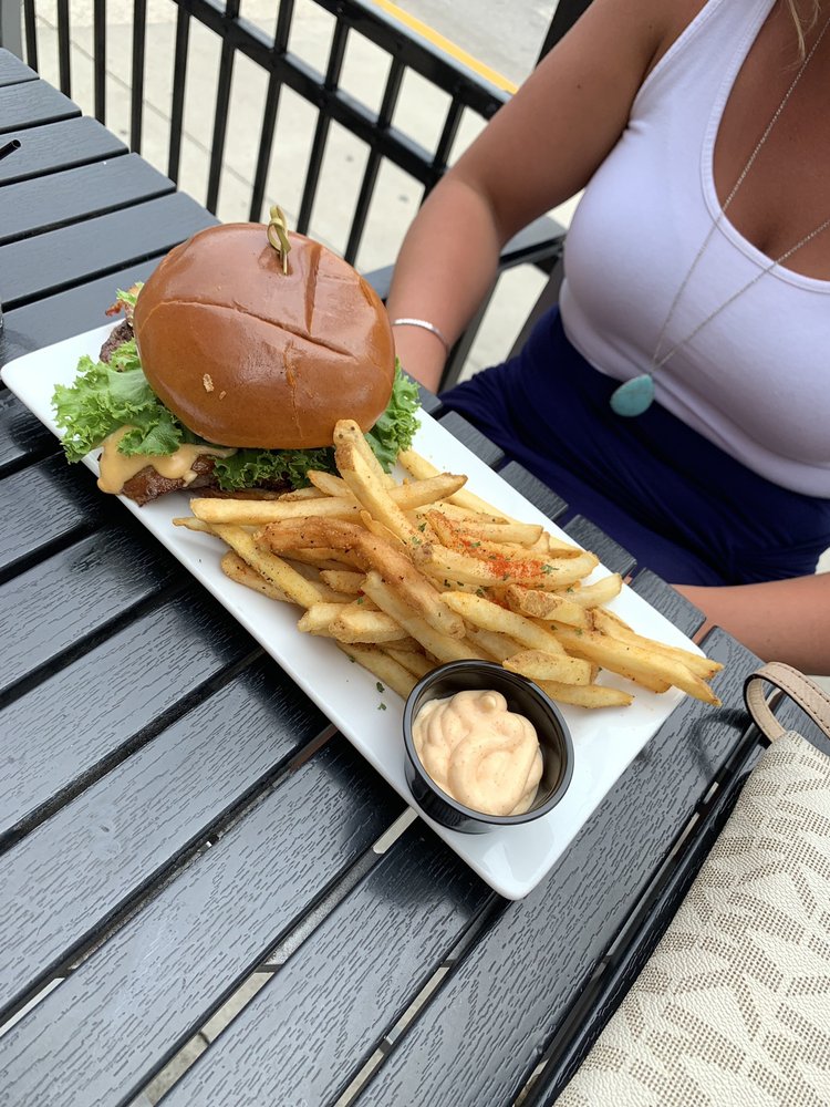 THE TAP 593 Photos & 533 Reviews 306 N Delaware St, Indianapolis