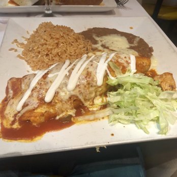Margaritas Cafe - El Rey Burrito - Mexican Near Me - Wantagh, New York
