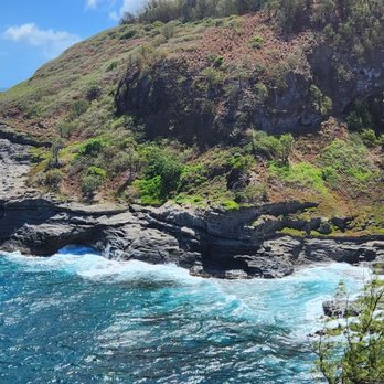 Kilauea Lighthouse - Landmarks & Historical Buildings Near Me - Kilauea, Hawaii