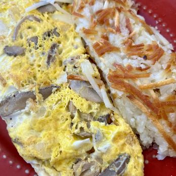 Jim's On Main - Omelette Hash Browns - Breakfast & Brunch Near Me - Rochester, New York