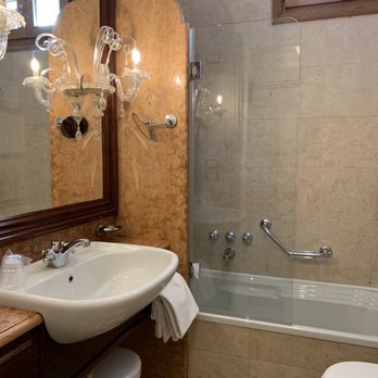 Hotel Antiche Figure - Hotels Near Me - Venezia, VE Hotel Antiche Figure - Hotels Near Me - Venezia, VE