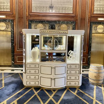 The Blackstone, Autograph Collection - such aesthetics - Hotels Near Me - Chicago, Illinois The Blackstone, Autograph Collection - such aesthetics - Hotels Near Me - Chicago, Illinois