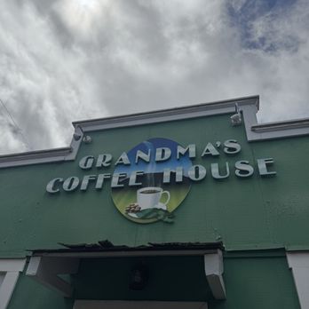 Grandma's Coffee House - Coffee & Tea Near Me - Kula, Hawaii Grandma's Coffee House - Coffee & Tea Near Me - Kula, Hawaii