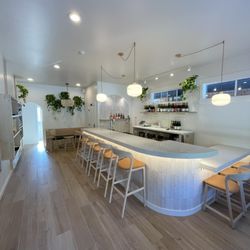 Brix Wine Bar & Bottle Shop