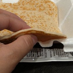 Las Palapas - Rubbery thin pancakes