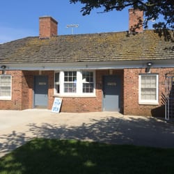 Village of Fox Point - Great summer spot in the Point!