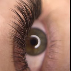Rosevard PMU - Eyelash extensions