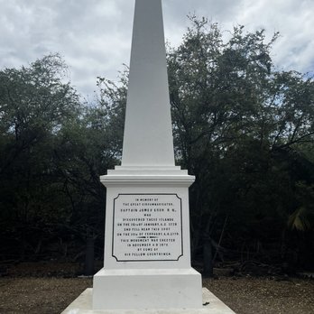 Captain Cook Monument - Monument - Landmarks & Historical Buildings Near Me - Captain Cook, Hawaii