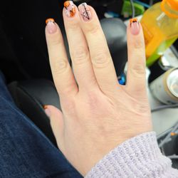 Green Hill Nails