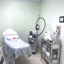 D & S Holistic Center - Laser room