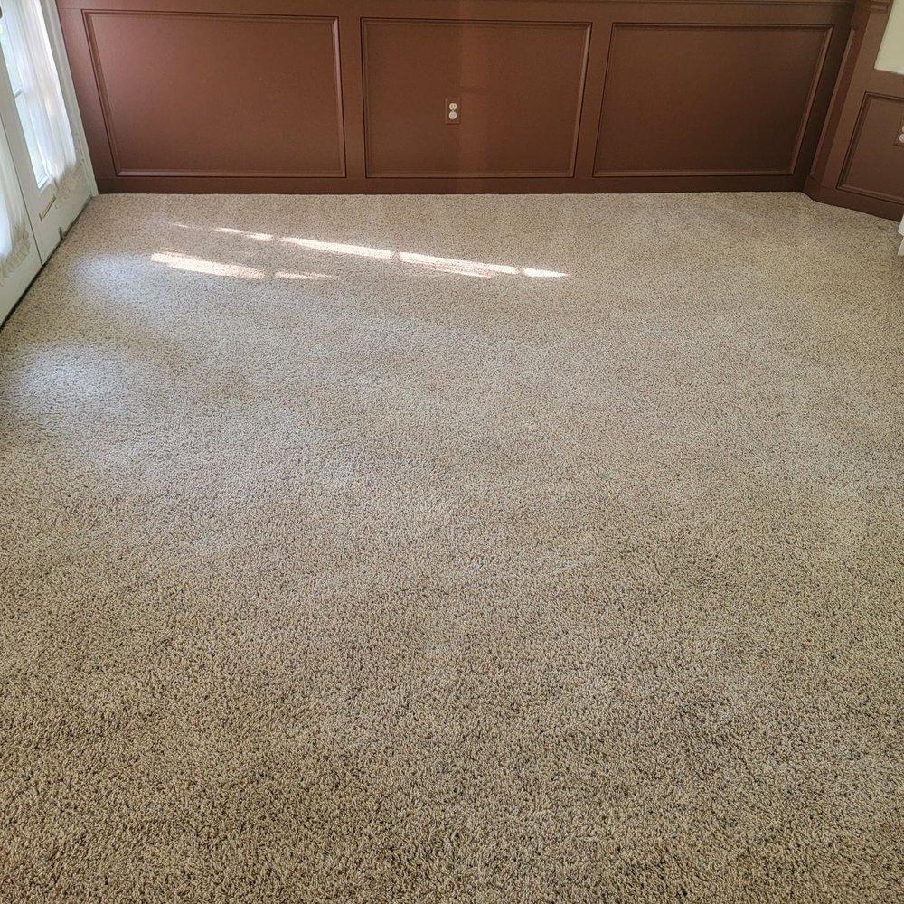 Carpet after cleaning. Carpet after cleaning.