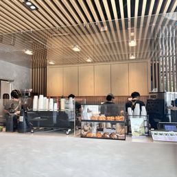 RŌK COFFEE AND TEA - Updated December 2025 - 1145 Photos & 590 Reviews