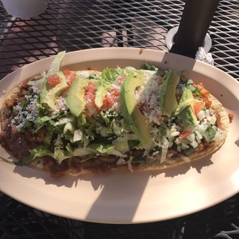 El Kacheton - Huarache de asada with avocado - Mexican Near Me - Chicago, Illinois