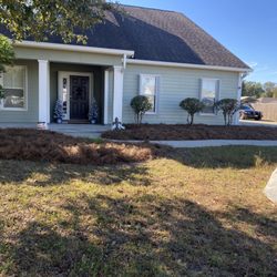 Kelley’s lawn and landscape