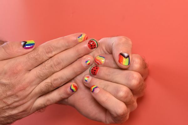Hello Birdie Nail & Lash Lab by null